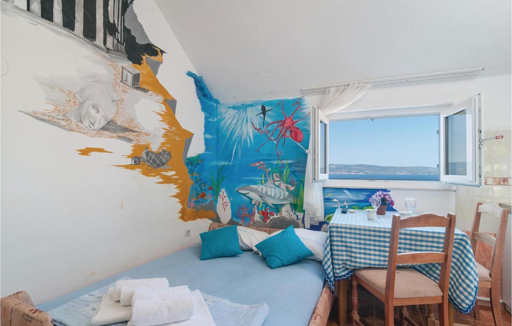 Gorgeous Apartment In Omis With House Sea View מראה חיצוני תמונה